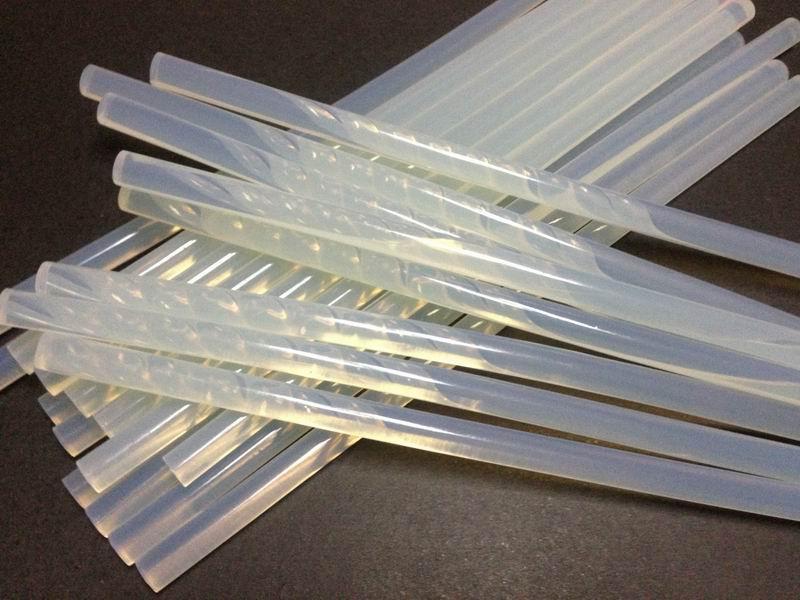 熱熔膠 EVA熱熔膠膜的特點(diǎn)？